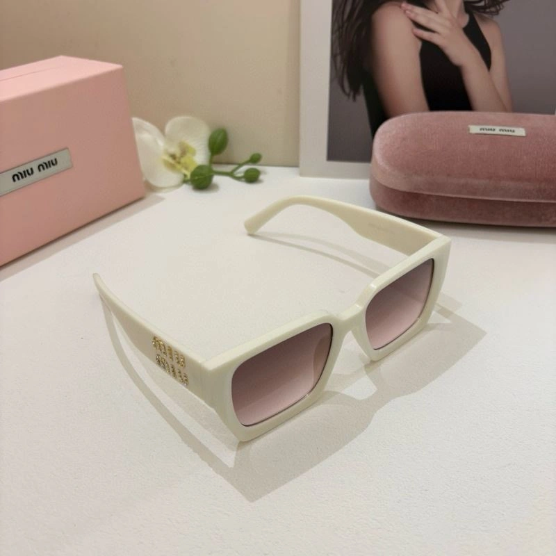 Miu Miu Sunglasses AllSeason 281464
