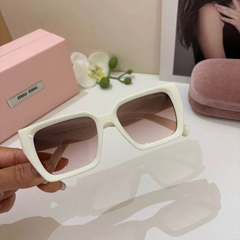 Miu Miu Sunglasses AllSeason 281464
