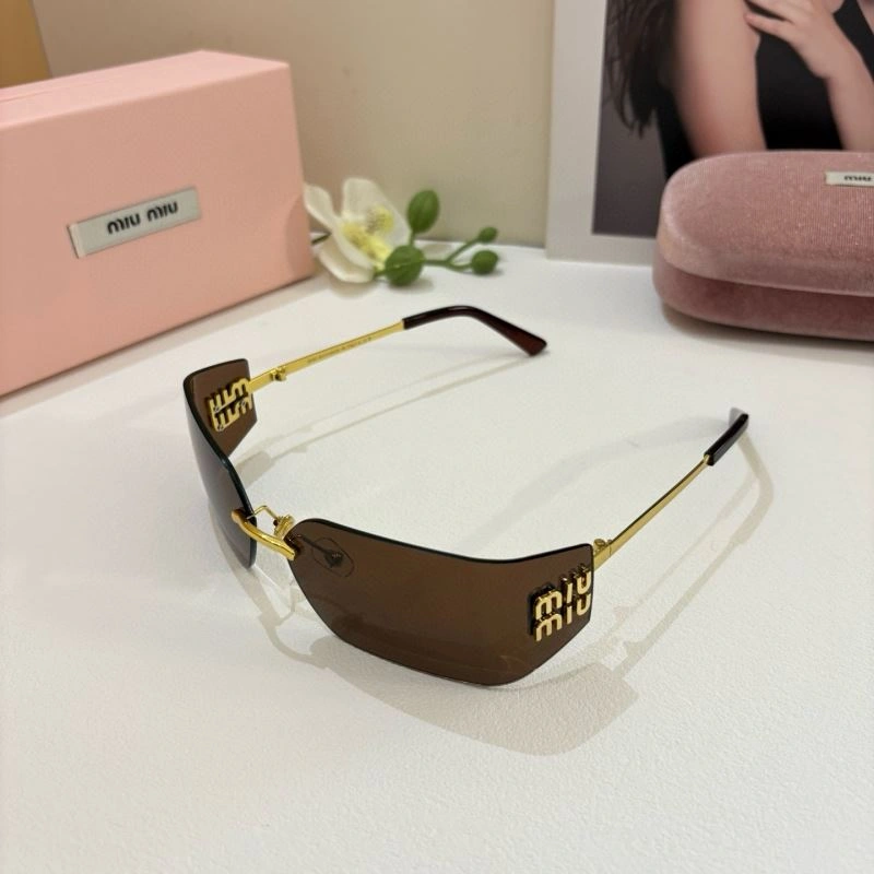 Miu Miu Sunglasses Lightweight 281442
