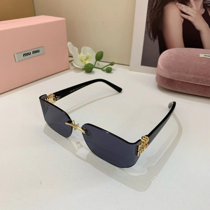 AllSeason Miu Miu Sunglasses 281435