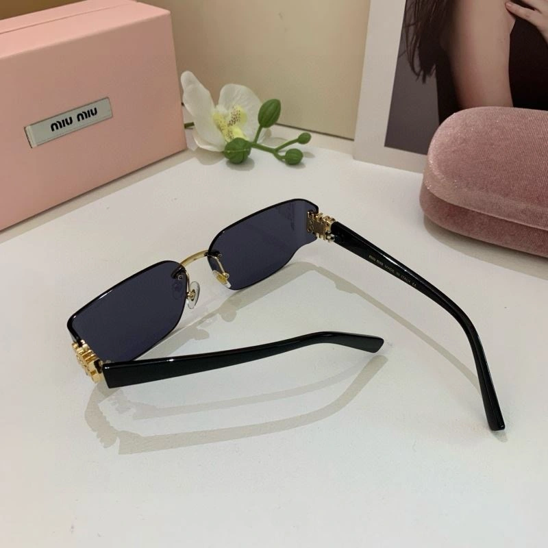 AllSeason Miu Miu Sunglasses 281435