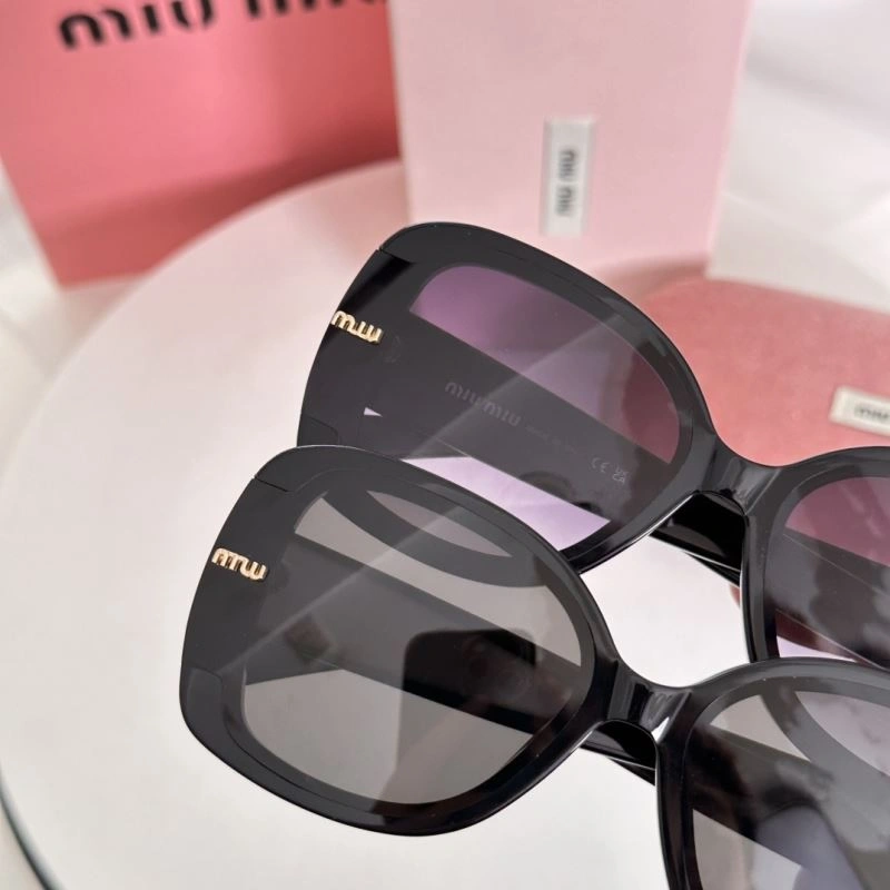 FastDry Miu Miu Sunglasses 281439