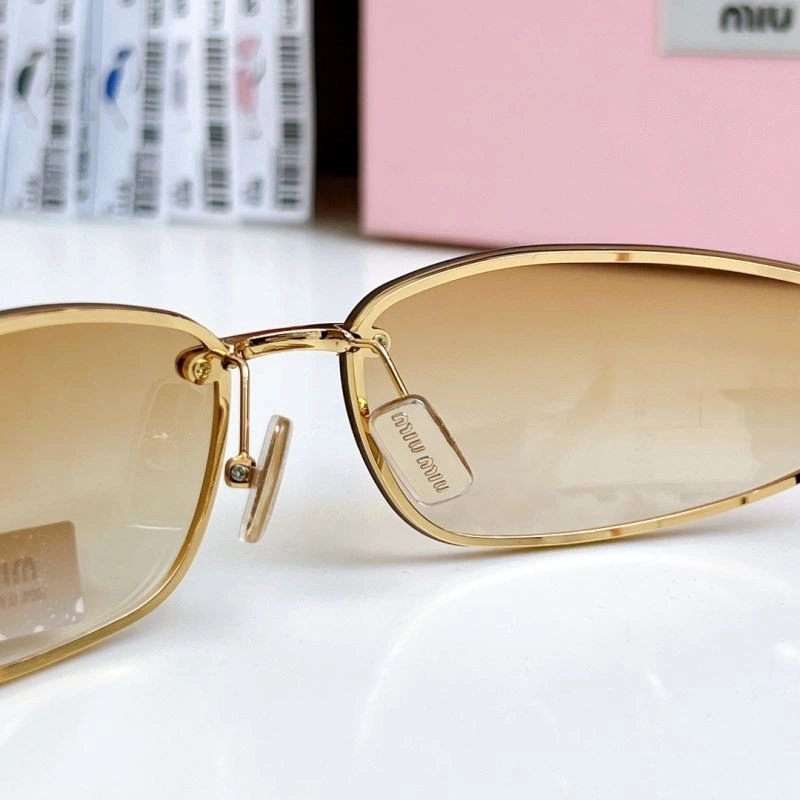 Miu Miu Sunglasses Breathable 281460