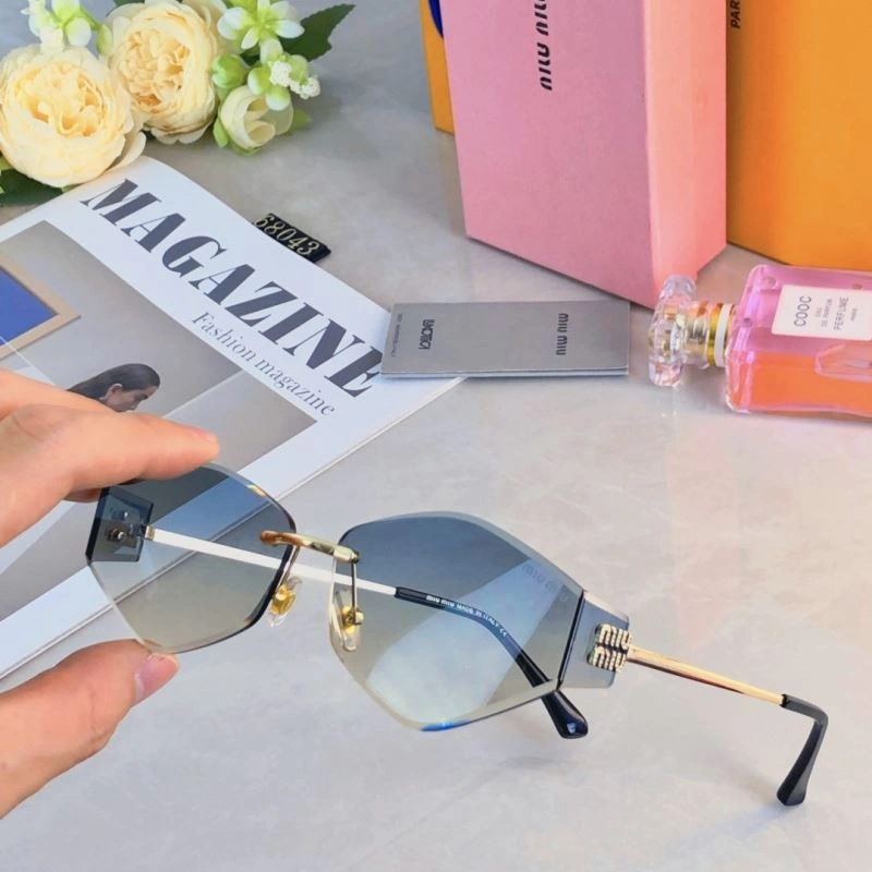 Attractive Miu Miu Sunglasses 281458