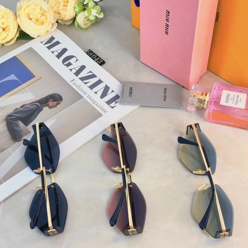 Attractive Miu Miu Sunglasses 281458