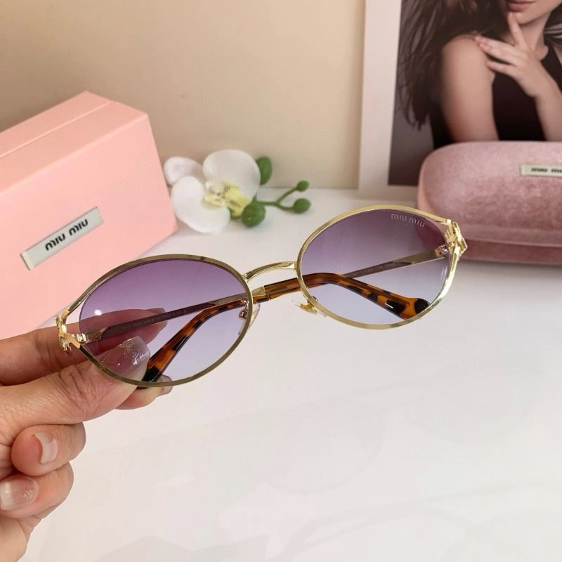 Miu Miu Sunglasses Snug 281440