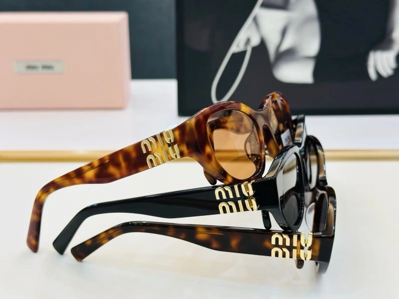Miu Miu Sunglasses Popular 281461