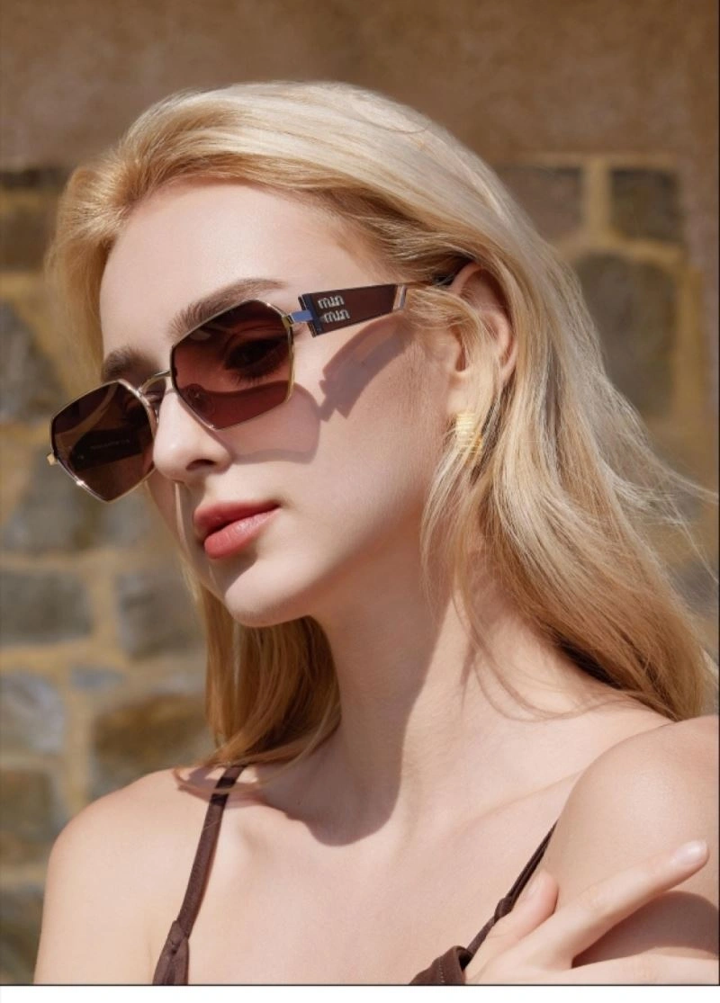 Miu Miu Sunglasses Fashionable 281456