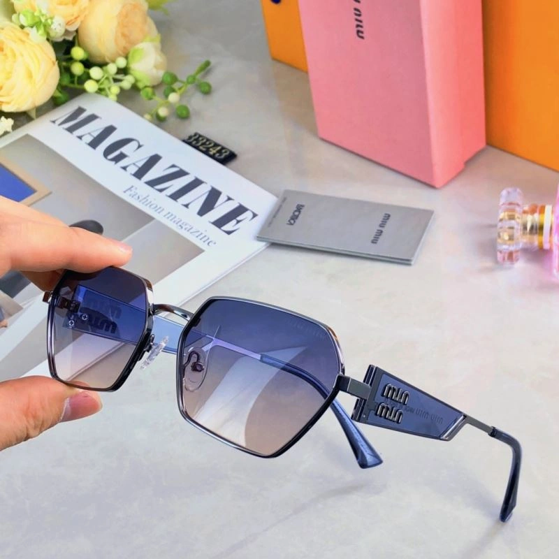 Miu Miu Sunglasses Fashionable 281456