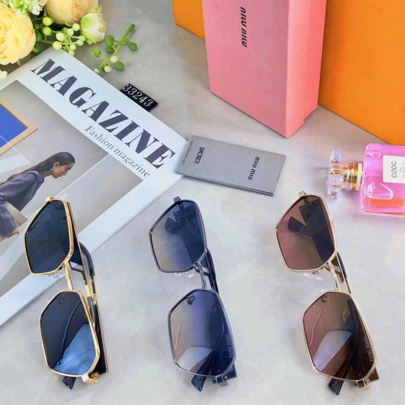 Miu Miu Sunglasses Fashionable 281456