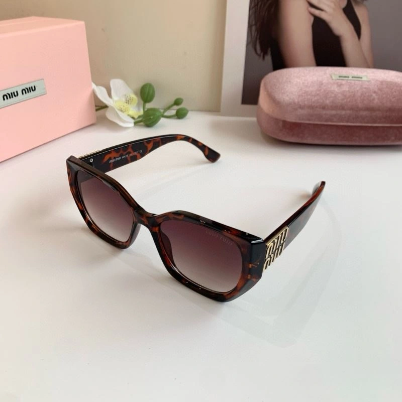 Miu Miu Sunglasses UrbanChic 281451