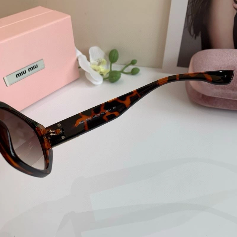 Miu Miu Sunglasses UrbanChic 281451