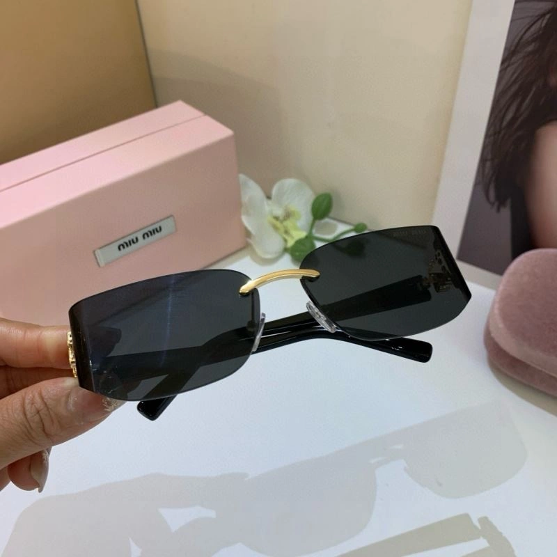 Miu Miu Sunglasses UrbanChic 281433
