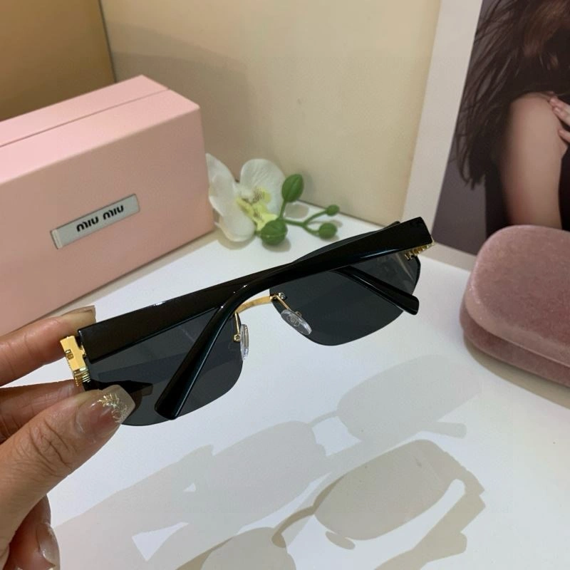 Miu Miu Sunglasses UrbanChic 281433