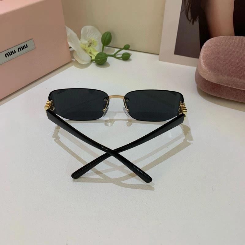 Miu Miu Sunglasses UrbanChic 281433