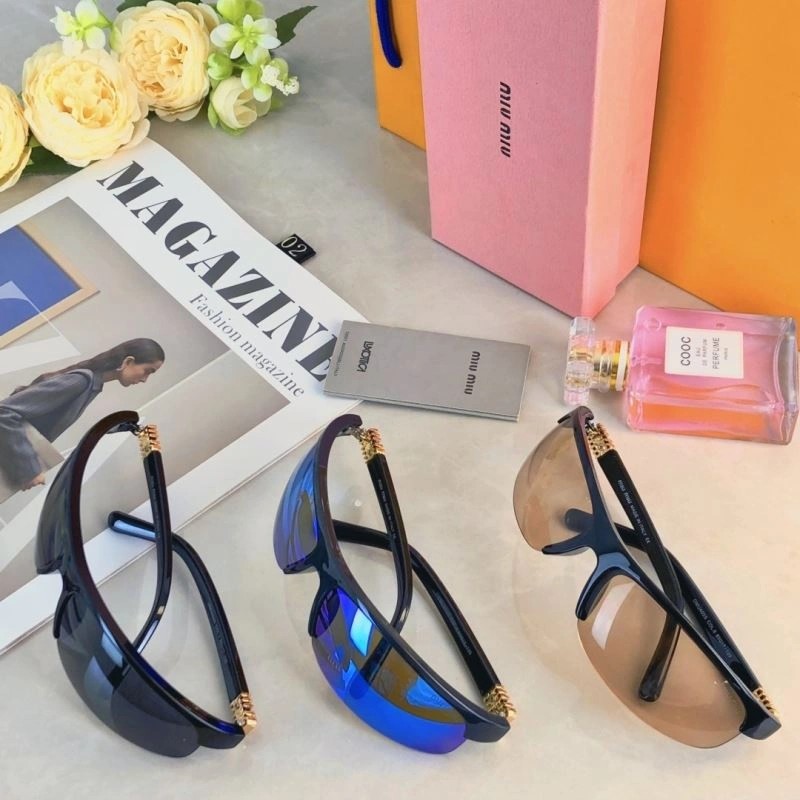 Miu Miu Sunglasses Popular 281452