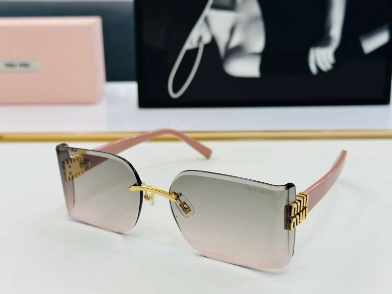 Miu Miu Sunglasses Sophisticated 281455