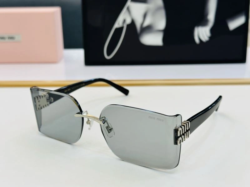 Miu Miu Sunglasses Sophisticated 281455