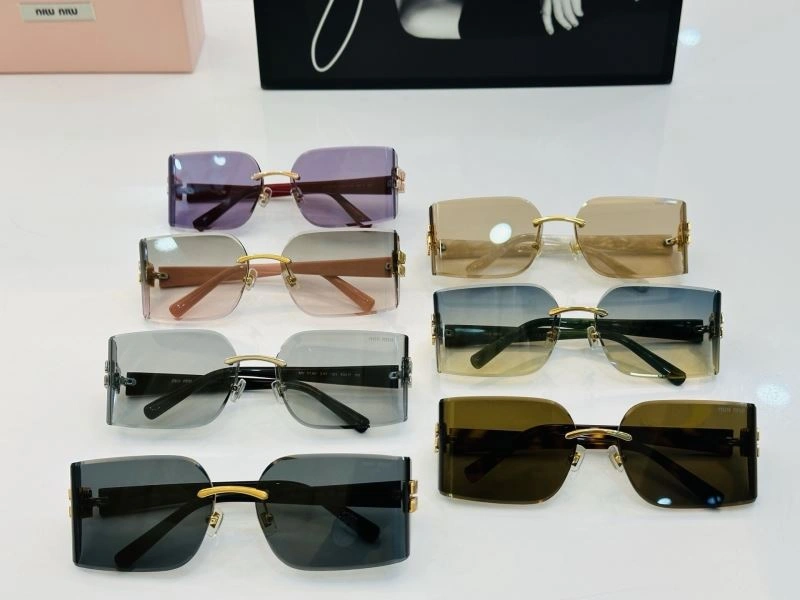 Miu Miu Sunglasses Sophisticated 281455