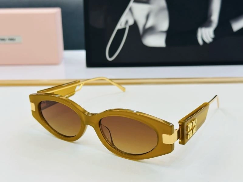 Vibrant Miu Miu Sunglasses 281450