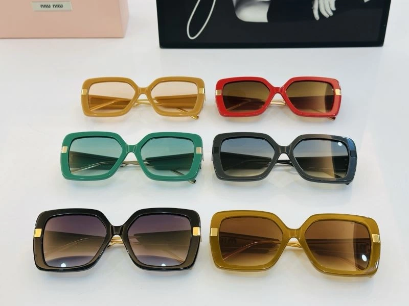Miu Miu Sunglasses WaterResistant 281454