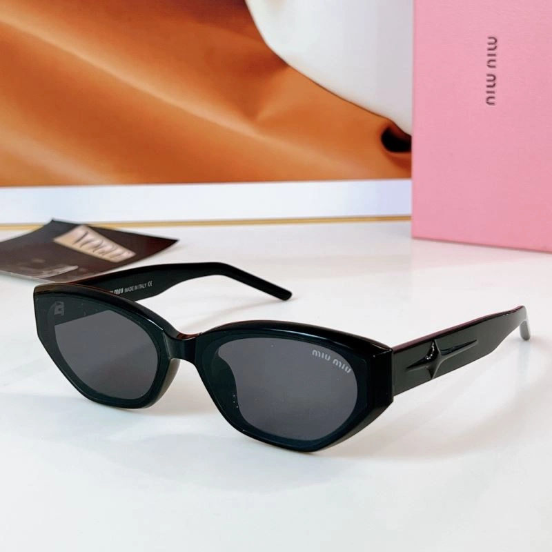 QuickDry Miu Miu Sunglasses 281449
