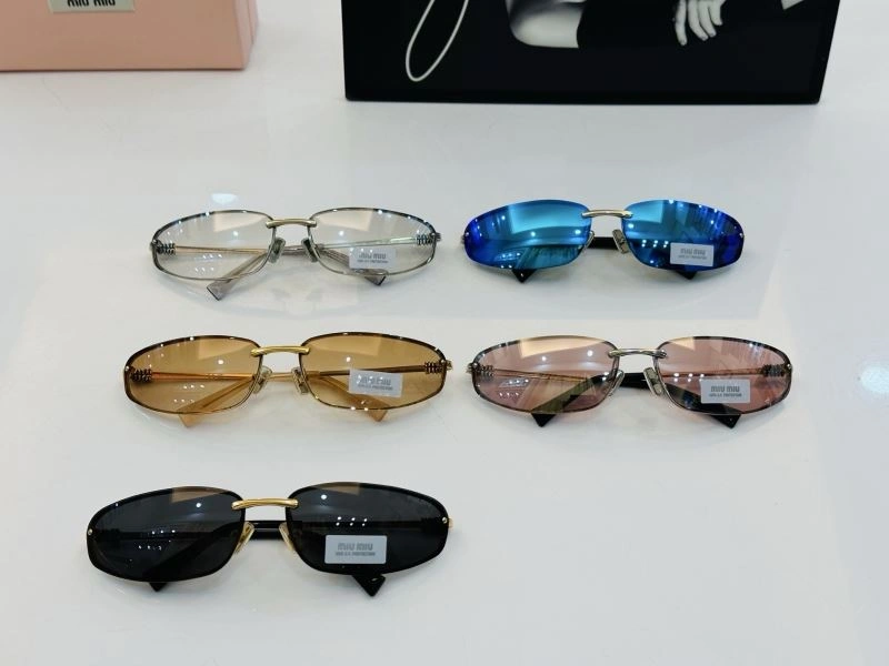 Miu Miu Sunglasses Breathable 281431