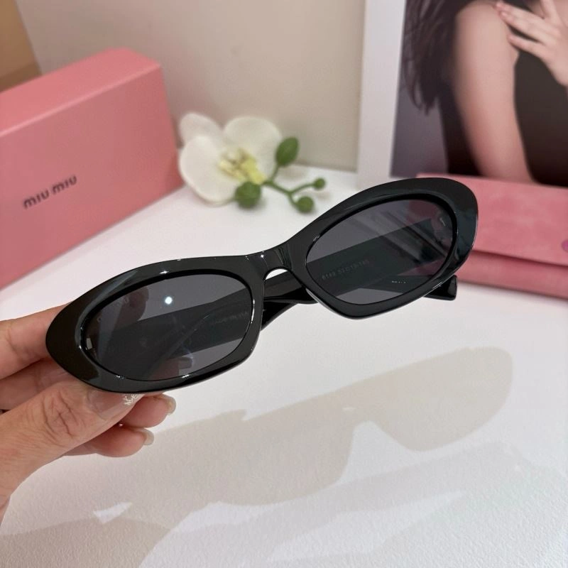 Miu Miu Sunglasses FreshLook 281429