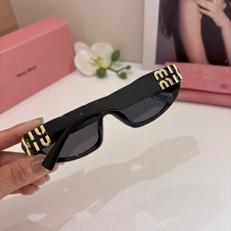 Miu Miu Sunglasses FreshLook 281429