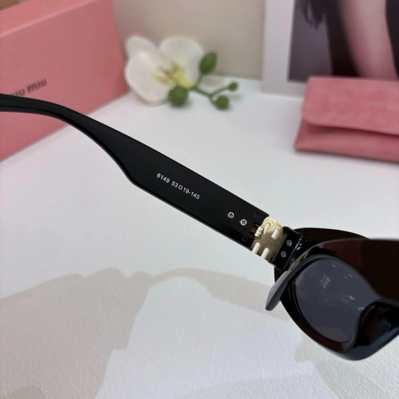 Miu Miu Sunglasses FreshLook 281429