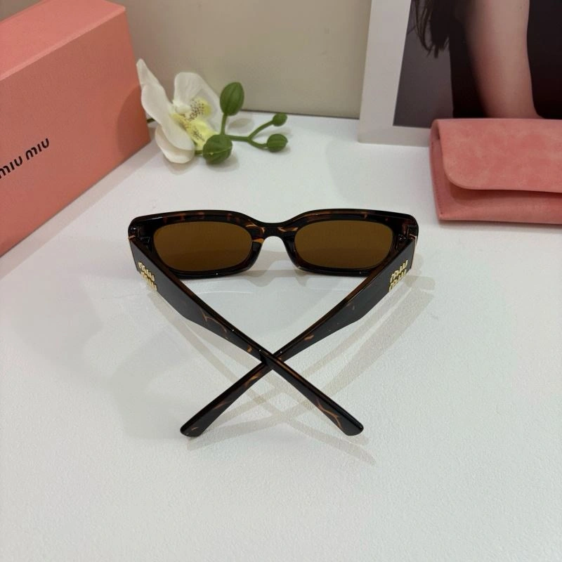 Miu Miu Sunglasses Neat 281421