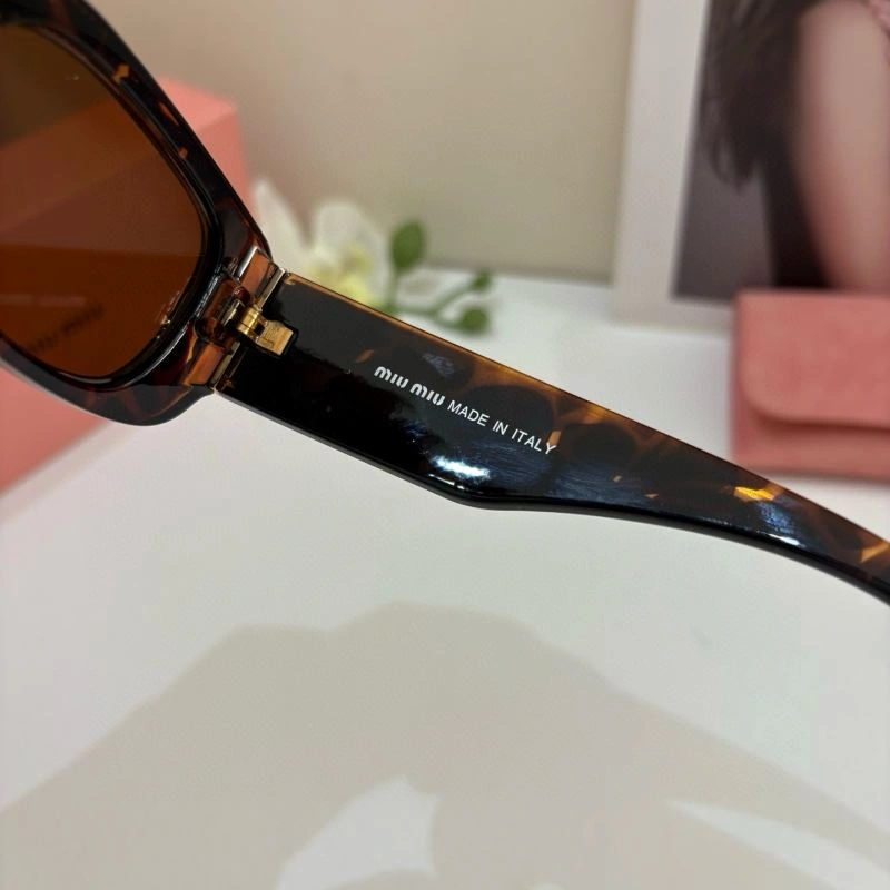 Miu Miu Sunglasses Neat 281421