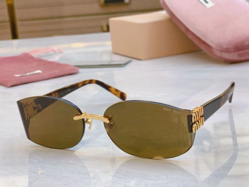 TravelReady Miu Miu Sunglasses 281395