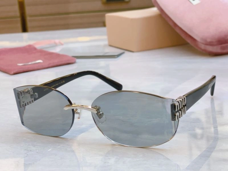 TravelReady Miu Miu Sunglasses 281395