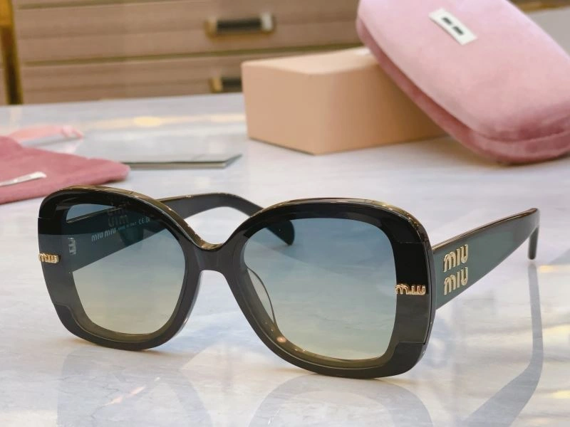 Miu Miu Sunglasses Versatile 281391