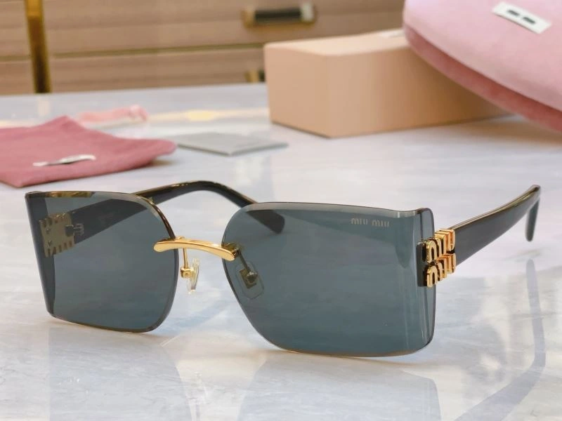 Miu Miu Sunglasses Trendsetting 281419