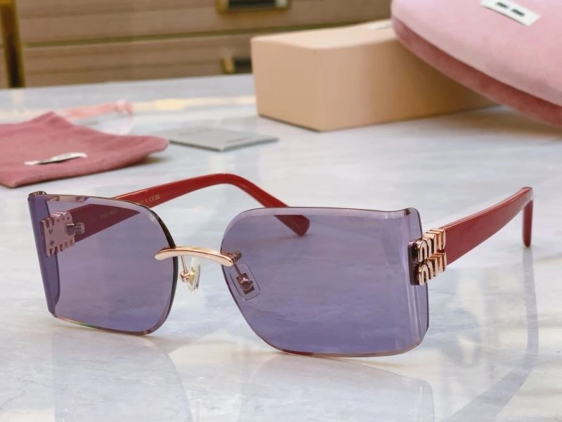 Miu Miu Sunglasses Trendsetting 281419