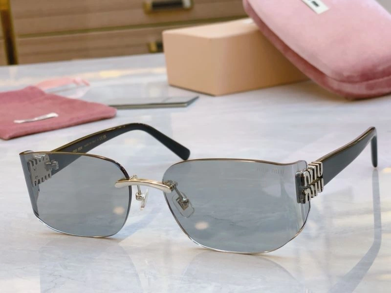 Miu Miu Sunglasses UrbanChic 281400