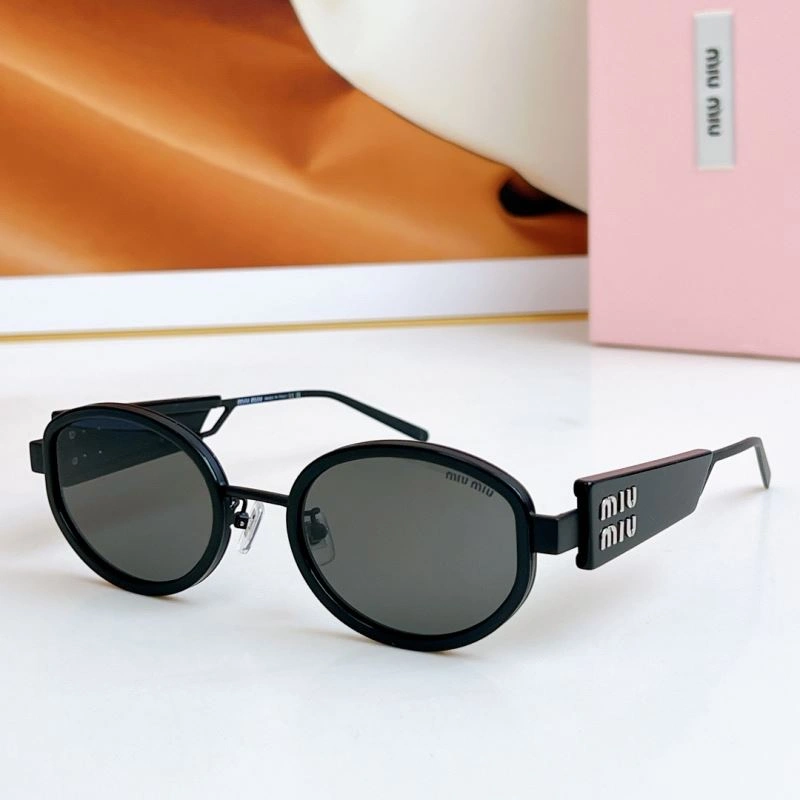 Minimalist Miu Miu Sunglasses 281408