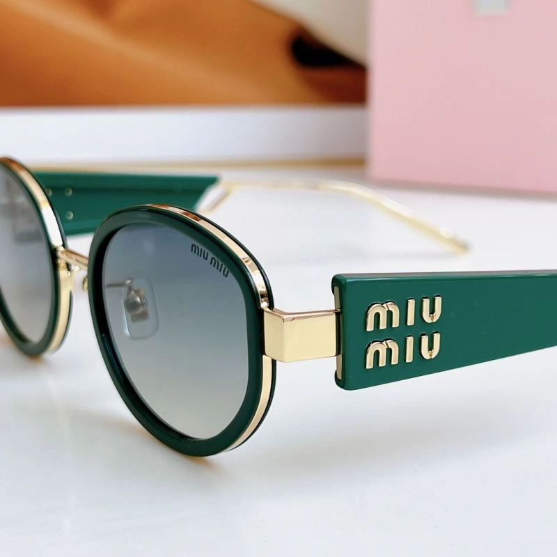 Minimalist Miu Miu Sunglasses 281408