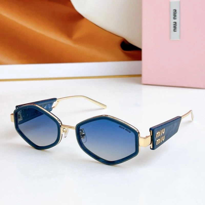 SmartChoice Miu Miu Sunglasses 281411
