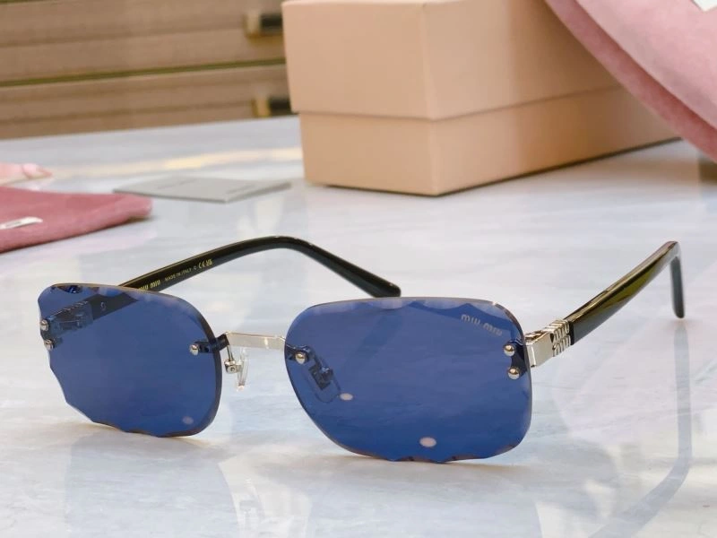 Contemporary Miu Miu Sunglasses 281405