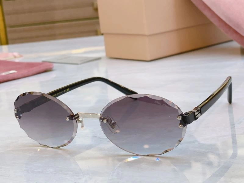 Miu Miu Sunglasses ComfortFit 281406