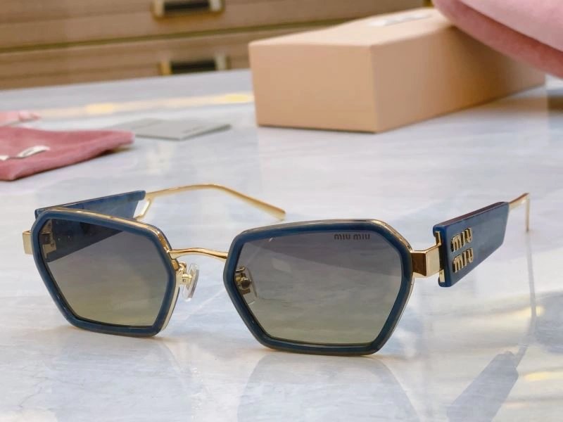 Miu Miu Sunglasses FlexibleFit 281412