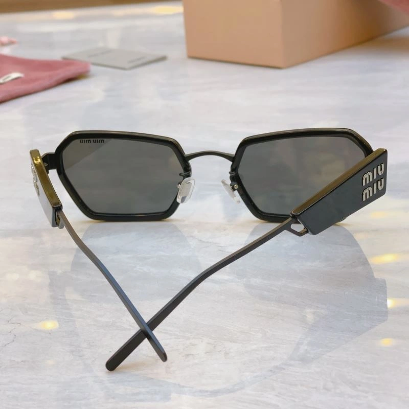 Miu Miu Sunglasses FlexibleFit 281412