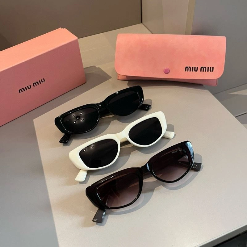 MoistureWicking Miu Miu Sunglasses 281398