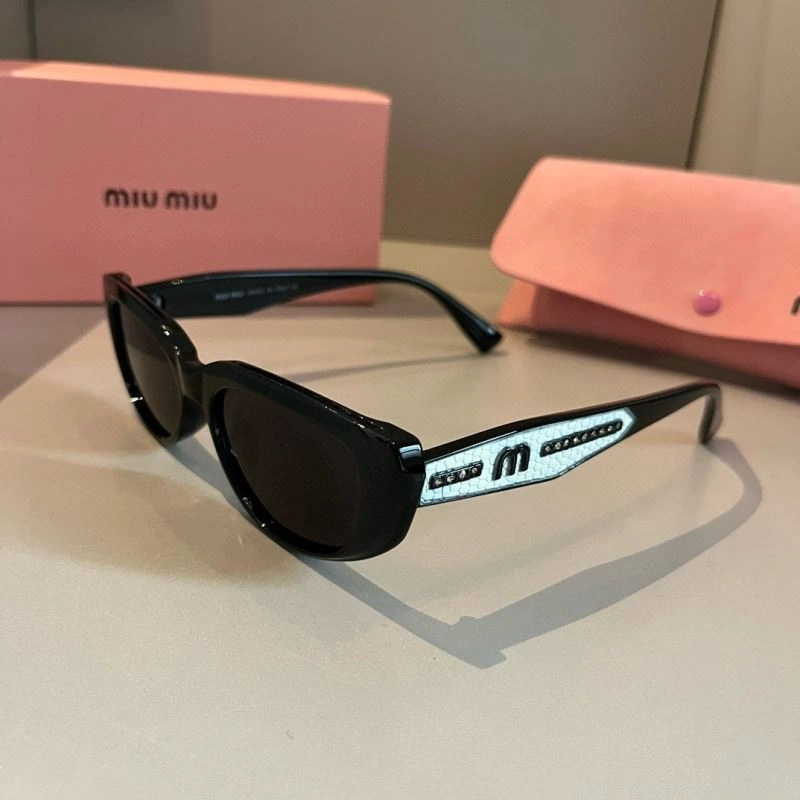 MoistureWicking Miu Miu Sunglasses 281398