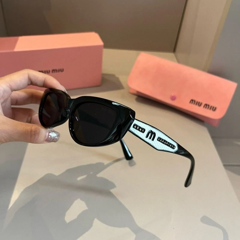 MoistureWicking Miu Miu Sunglasses 281398