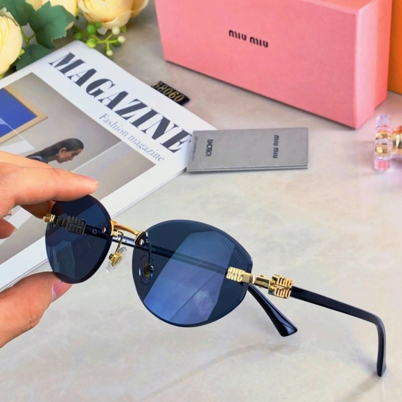Miu Miu Sunglasses Bold 281402