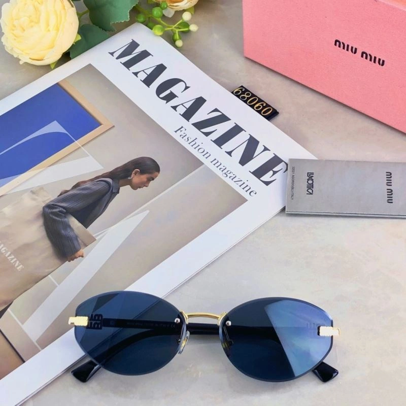 Miu Miu Sunglasses Bold 281402